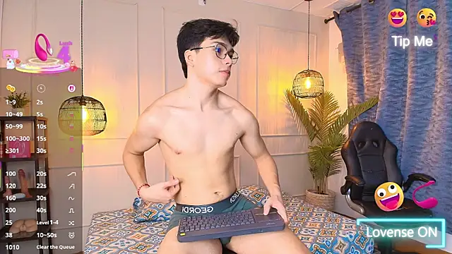 luandy online show from March 12, 11:51 am