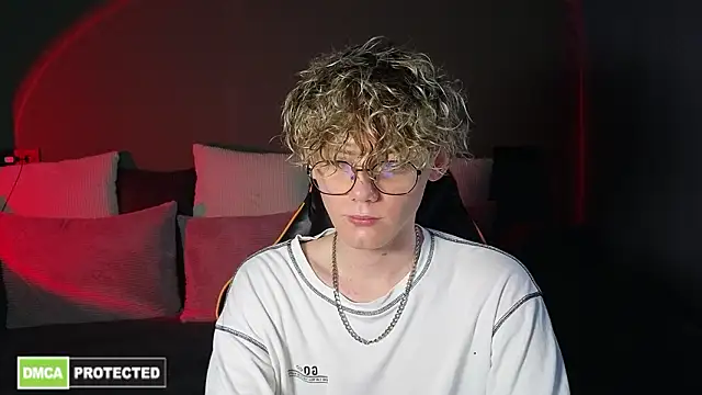 Keytaro online show from March 24, 12:21 pm