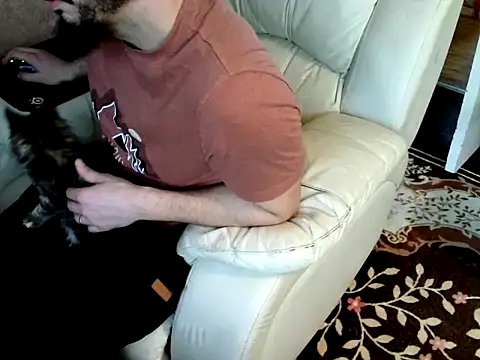 Snapshot of MrStraightDik chatting on February 12, 10:24 am MrStraightDik online show from February 12, 10:24 am
