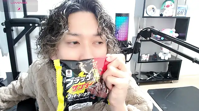 Shizukuu online show from March 15, 9:09 am