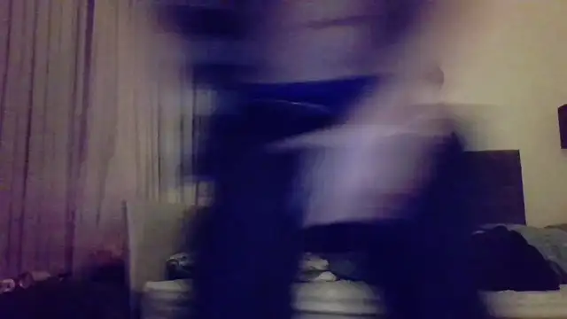 Dreamer8802 online show from March 17, 11:40 pm