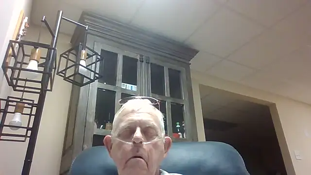 bootlegmanz online show from October 8, 4:55 pm