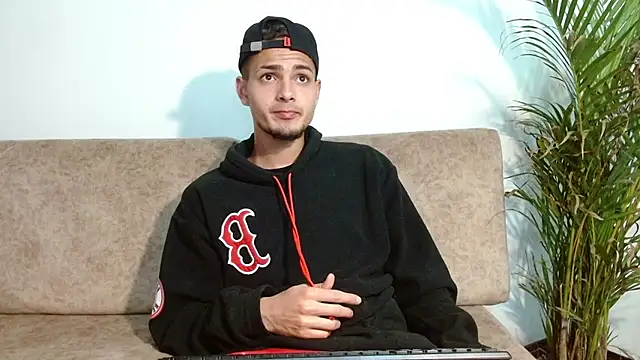 Jeffstyle18 online show from October 23, 11:51 pm