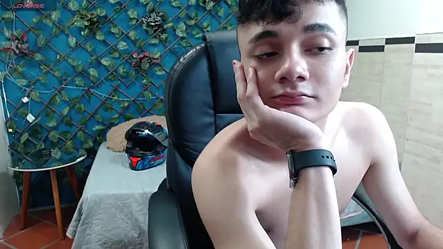 Waturox online show from October 22, 7:49 pm