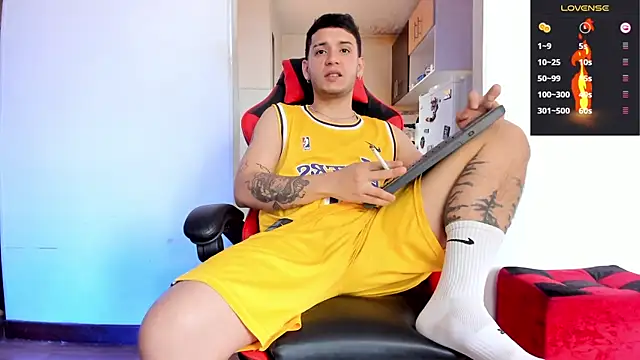 Noha white online show from December 5, 5:40 pm