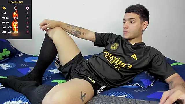 Noha white online show from January 7, 7:17 pm