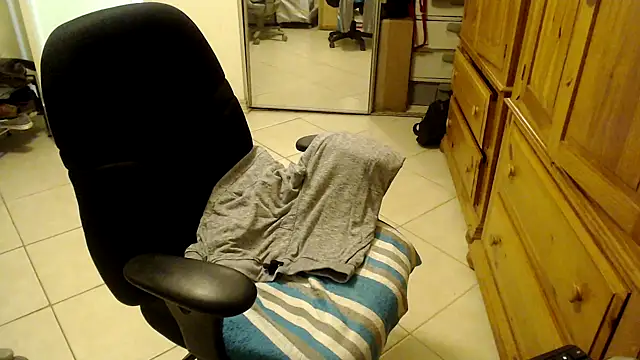 joeydee1 online show from February 16, 2:54 pm