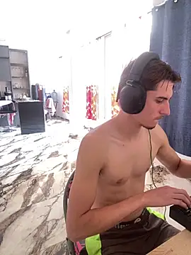 oliver Lz online show from March 5, 4:14 pm