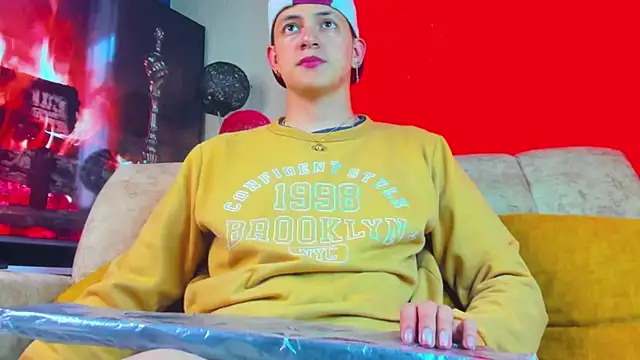 GabyThoms online show from October 5, 8:13 pm