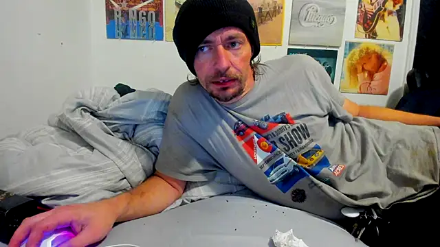 cloudyystar666 online show from November 30, 1:46 pm