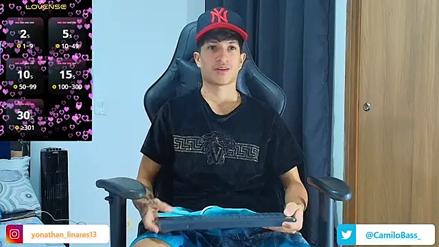  CamiloBass online show from March 8, 1:03 am