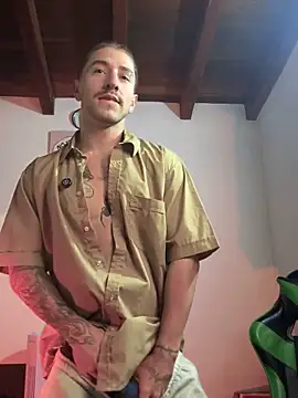 Valentino Xander online show from March 28, 3:07 am