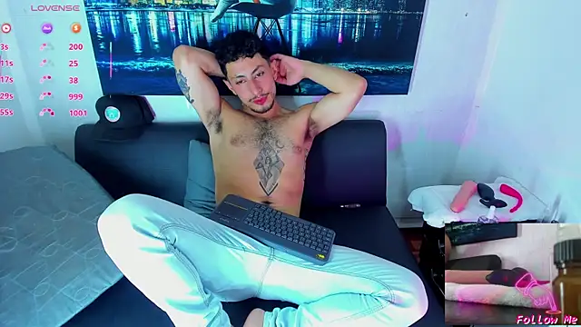 Piggy Eddy online show from September 17, 9:27 pm