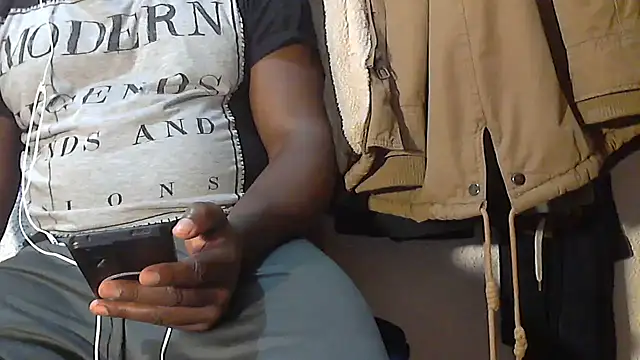 mmoiblack online show from January 31, 11:14 pm