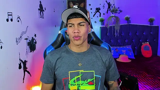 Damian latinxxx online show from September 11, 3:05 am