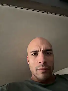 JohnnyDeep187 online show from April 26, 5:16 am