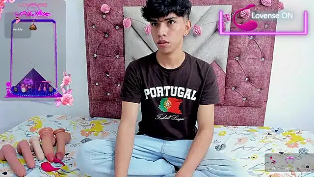 Santy carrington online show from March 7, 8:44 pm