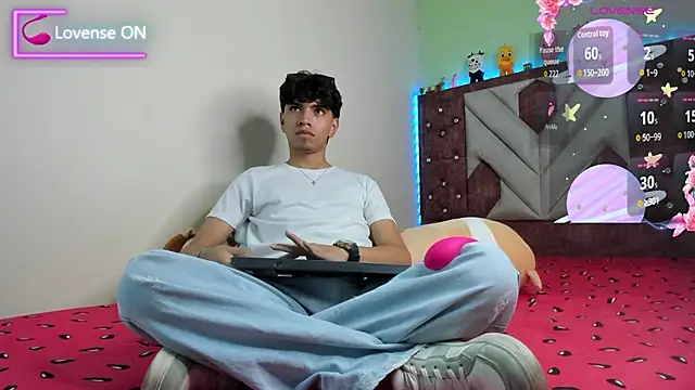 Santy carrington online show from November 5, 9:06 pm