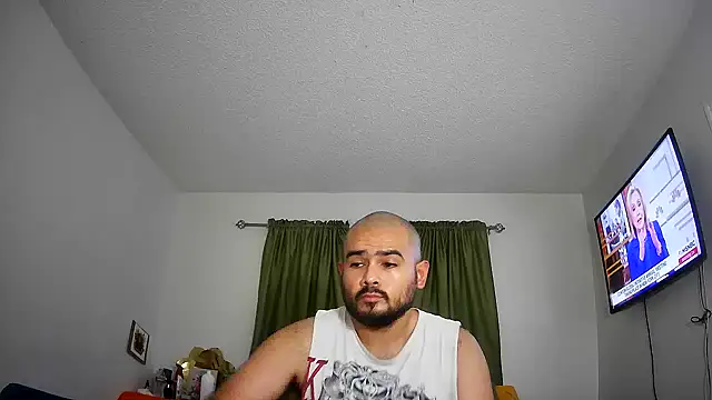 JooveyRose online show from September 28, 5:05 am