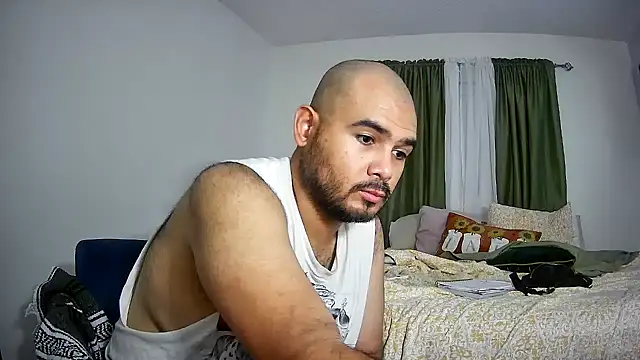 JooveyRose online show from September 16, 4:24 am