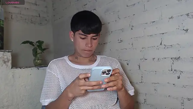 Lukas strong online show from January 15, 1:25 pm