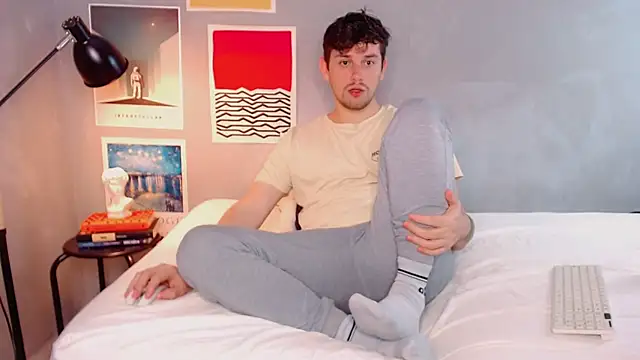 Elio555 online show from October 24, 6:42 pm