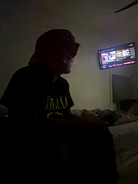 Snapshot of Papimulato chatting on October 6, 5:45 am Papimulato online show from October 6, 5:45 am
