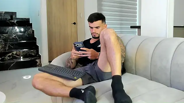 Ricardogo19 online show from July 20, 9:38 pm