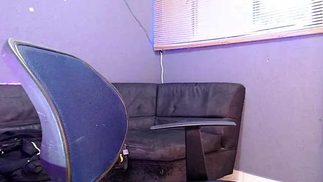 Andy bapho online show from September 28, 3:10 pm