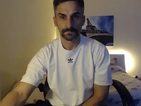 amydamarw online show from February 13, 5:18 pm