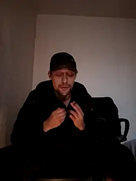 kx93 online show from December 8, 1:47 pm