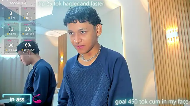 Snapshot of axel_ps chatting on September 17, 3:51 am axel ps online show from September 17, 3:51 am