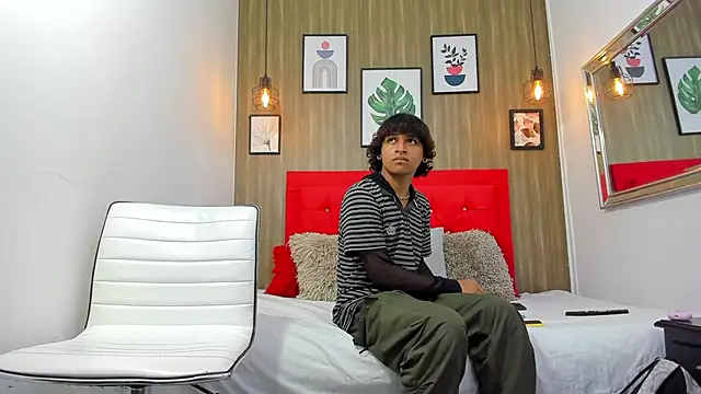 Snapshot of axel_ps chatting on February 26, 8:09 pm axel ps online show from February 26, 8:09 pm