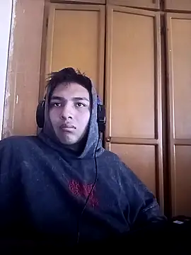 Snapshot of LoganFinds chatting on October 27, 3:03 pm LoganFinds online show from October 27, 3:03 pm