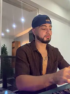  tony8 online show from December 1, 3:26 pm