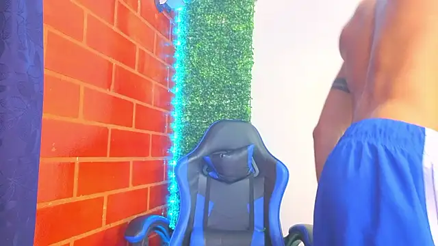 Demitryo online show from March 22, 4:28 am