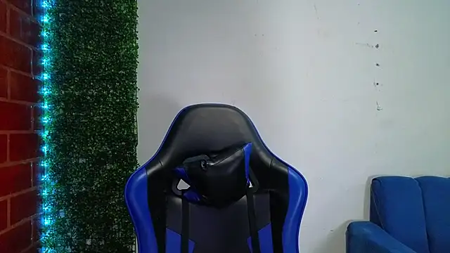 Demitryo online show from April 7, 4:12 am