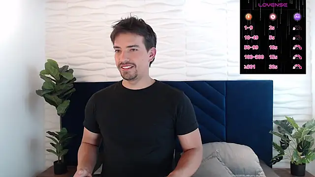 Ian Daviz online show from December 9, 7:46 pm