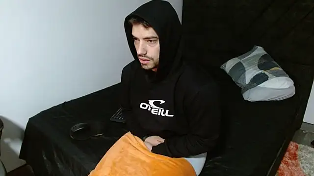 Ian Daviz online show from February 3, 10:09 am