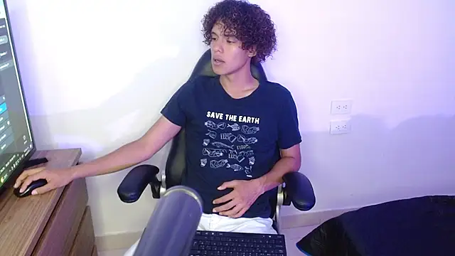 nickolas moon online show from September 10, 3:10 pm