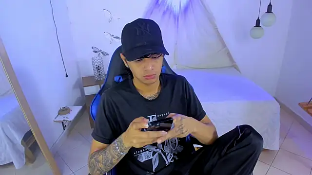 Brand habes online show from November 24, 11:33 am