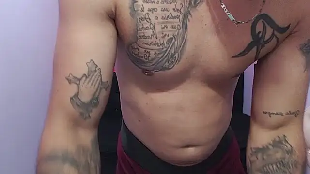 hugecocks hot online show from April 25, 1:08 am