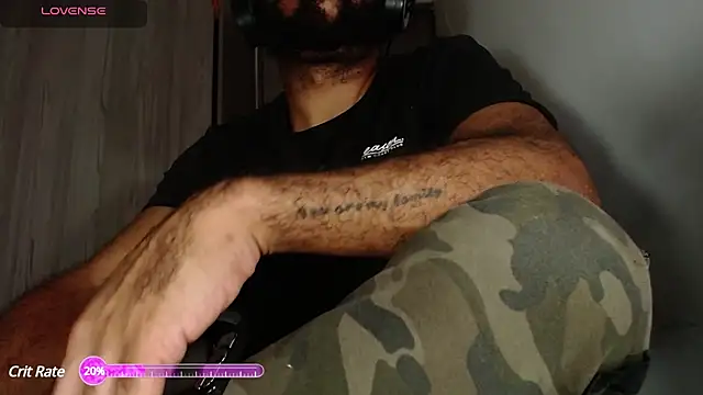 KaelMoreau online show from February 8, 9:36 pm