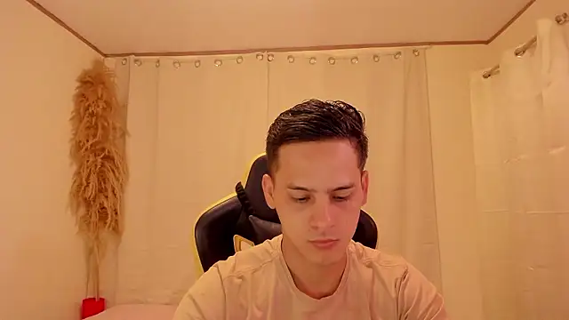 JANER 03 online show from January 17, 12:52 pm