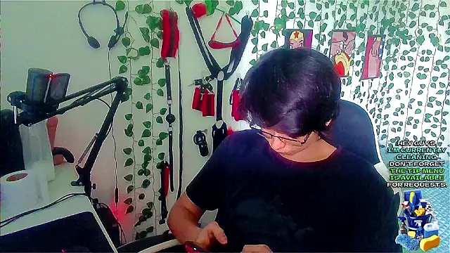 Andy gray online show from March 28, 2:50 pm