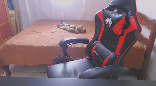 Morenopauzudo25cnts online show from February 9, 7:19 pm