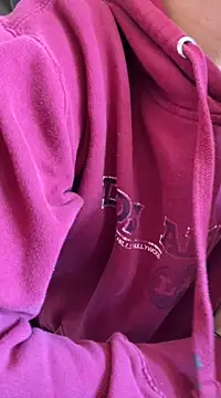 josle24 online show from January 31, 6:47 pm