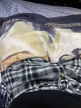 josle24 online show from December 11, 5:22 am