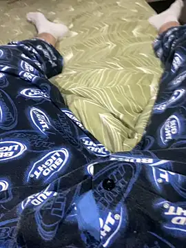 josle24 online show from December 17, 5:51 am