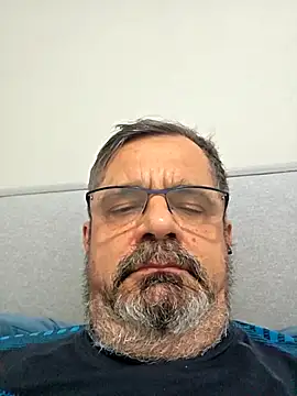 axecoman60 online show from January 15, 5:04 pm